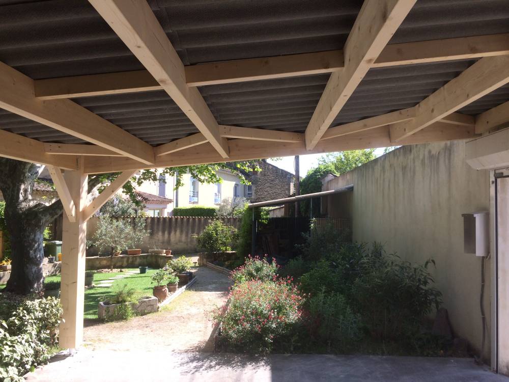 extension-maison-bois-ossature-thaudiere-apt