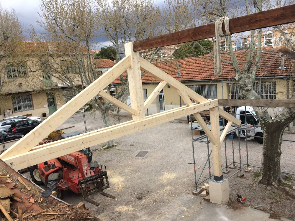 renovation-habitation-charpente-bois-thaudiere